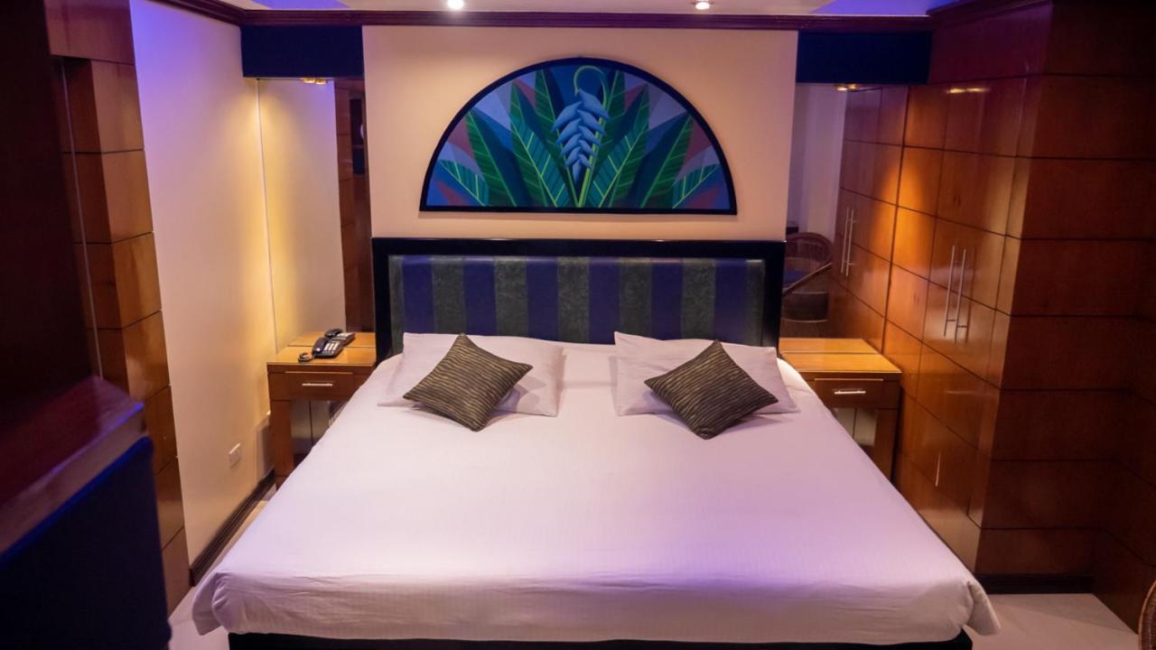 Fields Palace Hotel 앙헬레스 외부 사진