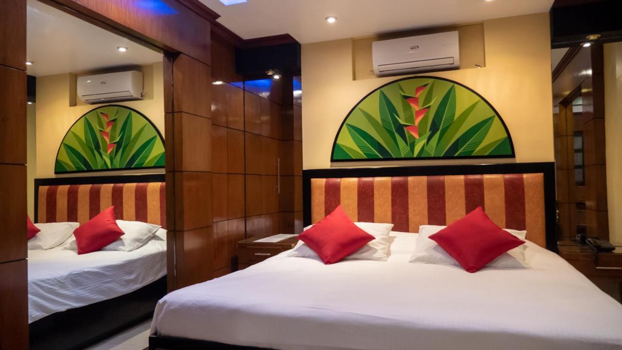 Fields Palace Hotel 앙헬레스 외부 사진