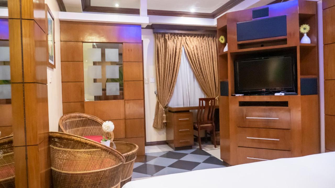 Fields Palace Hotel 앙헬레스 외부 사진