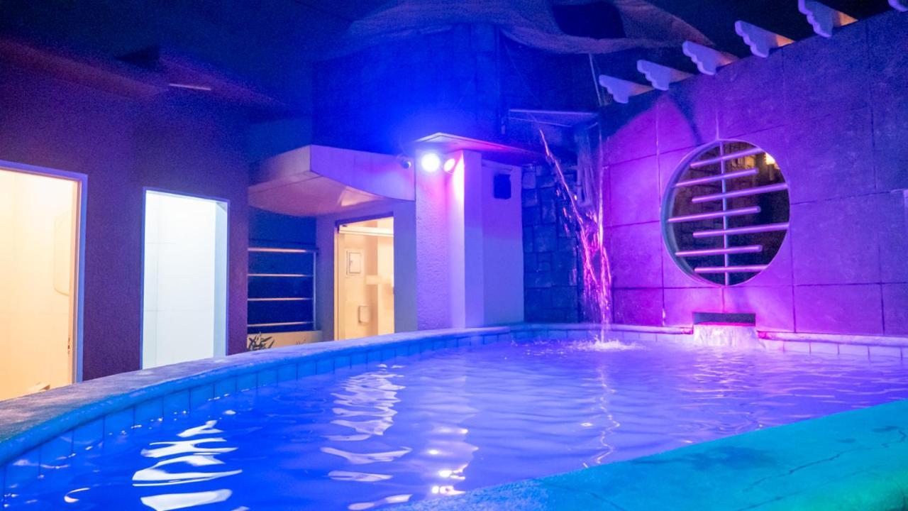 Fields Palace Hotel 앙헬레스 외부 사진
